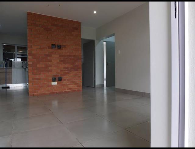 2 BEDROOM APARTMENT FOR SALE IN GEORGE CENTRAL